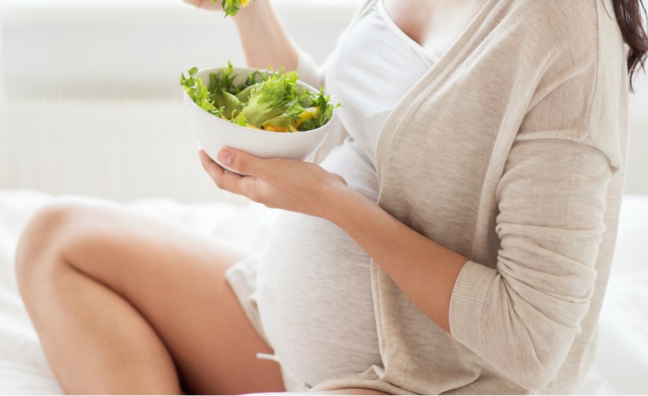 Safe and Natural Remedies for Pregnancy Wellness